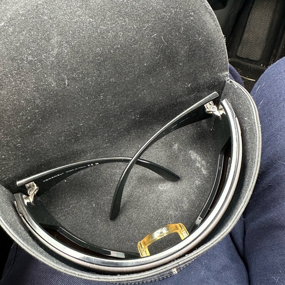 Chanel Sunglasses 5085 with Case (Victoria Beckham shield sunglasses) - Picture 16 of 16